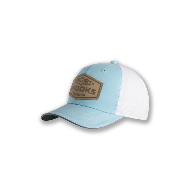 Brooks Women's Discovery Trucker Running Hat - Arctic/LightSkyBlue/White//Adventure Run (PGZW61958)